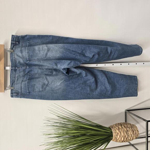 ELOQUII Stylish Denim Jeans with Rhinestone Fringe Pockets 16 - Picture 4 of 7